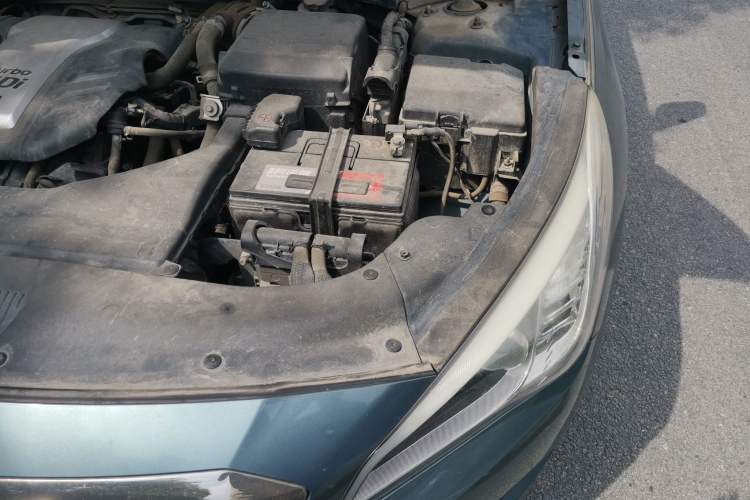 Used Hyundai Sonata 2015 1.6T GLX Advanced Model Engine Bay Left