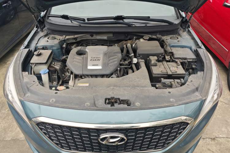 Used Hyundai Sonata 2015 1.6T GLS Smart Model Engine Bay