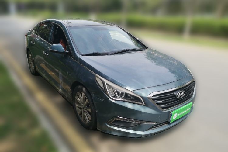Used Hyundai Sonata 2015 1.6T GLX Advanced Model Front Right 45 Deg