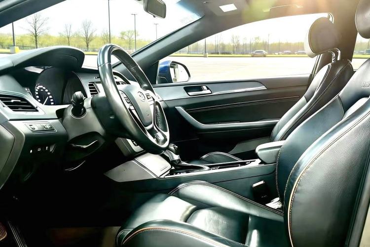 Used Hyundai Sonata 2015 1.6T GX Comfort Model Interior 5