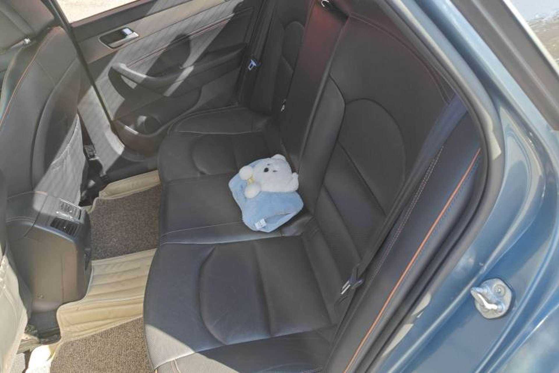 Used Hyundai Sonata 2015 1.6T DLX Prestige Model Left Rear Seat