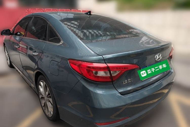 Used Hyundai Sonata 2015 1.6T GLX Advanced Model Rear Left 45 Deg