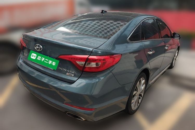 Used Hyundai Sonata 2015 1.6T GLX Advanced Model Rear Right 45 Deg