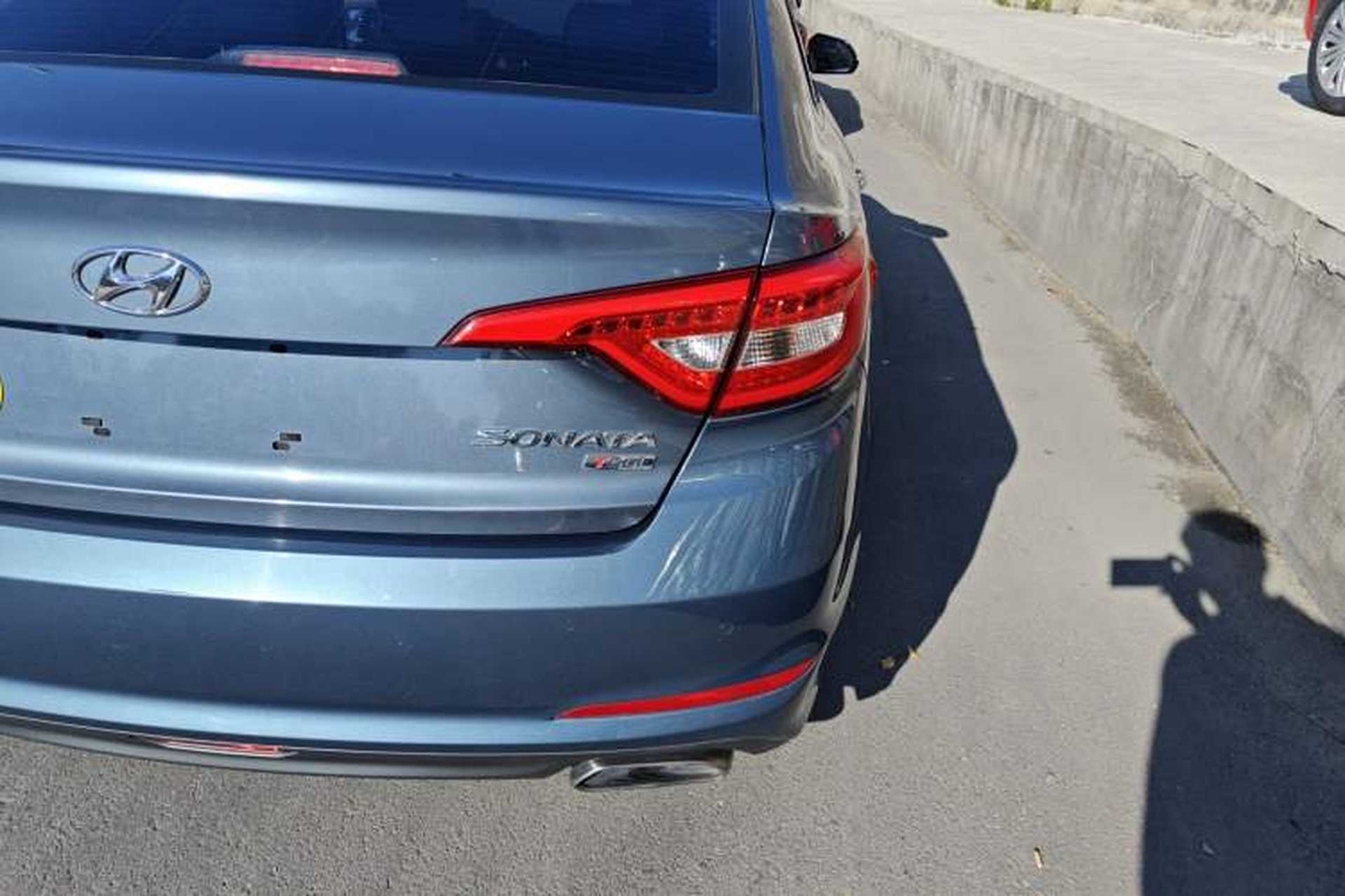 Used Hyundai Sonata 2015 1.6T DLX Prestige Model Right Rear Taillight