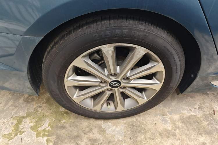 Used Hyundai Sonata 2015 1.6T GLS Smart Model Right Rear Wheel Hub