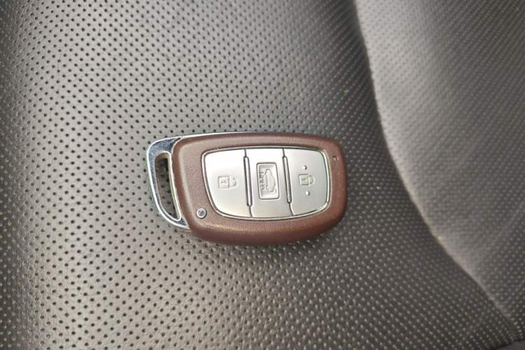 Used Hyundai Sonata 2015 1.6T GLS Smart Model Vehicle Key