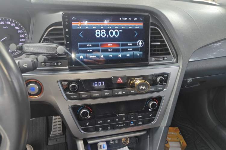 Used Hyundai Sonata 2015 1.6T GLS Smart Model Audio And AC Panel