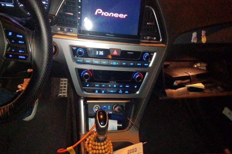 Used Hyundai Sonata 2015 1.6T GLS Smart Model Audio And AC Panel