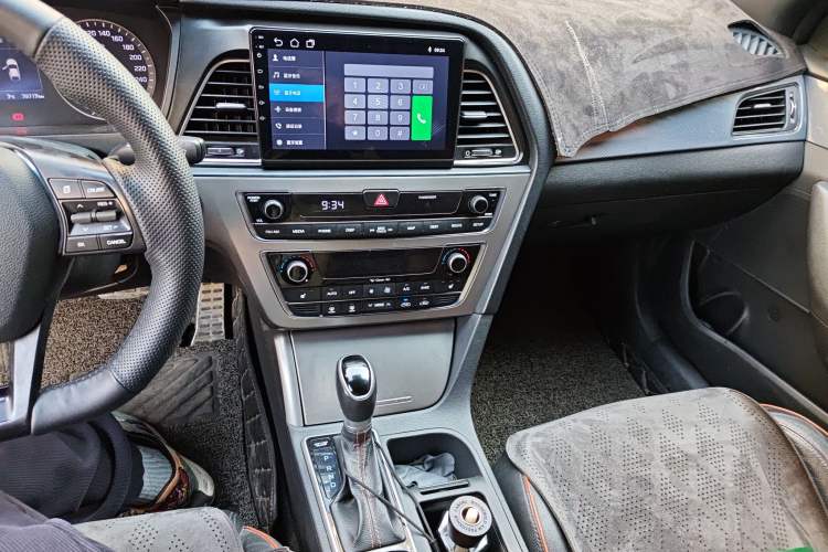 Used Hyundai Sonata 2015 1.6T GLS Smart Model Audio And AC Panel