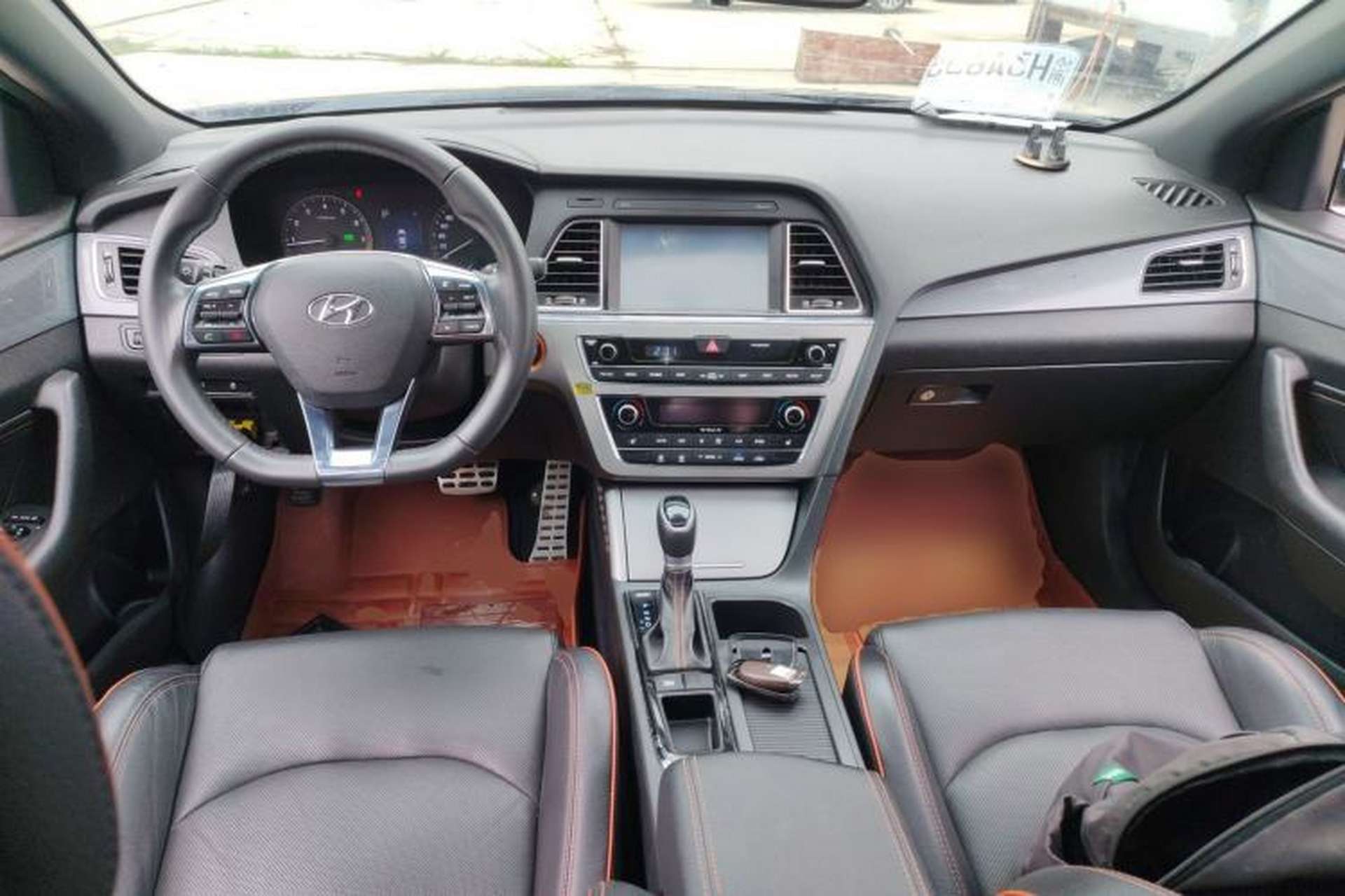 Used Hyundai Sonata 2015 1.6T GLS Smart Model Center Console