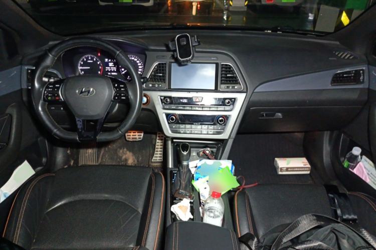 Used Hyundai Sonata 2015 1.6T GLS Smart Model Center Console