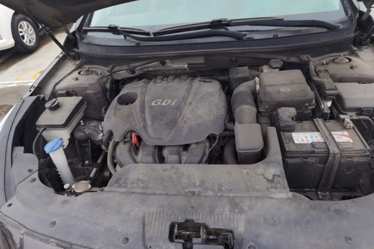 Used Hyundai Sonata 2015 2.4L LUX Ultimate Trim Engine Bay