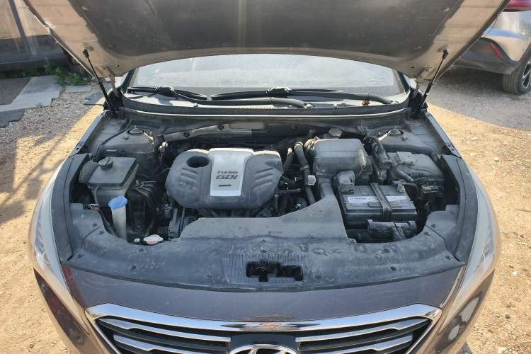 Used Hyundai Sonata 2015 1.6T GLS Smart Model Engine Bay