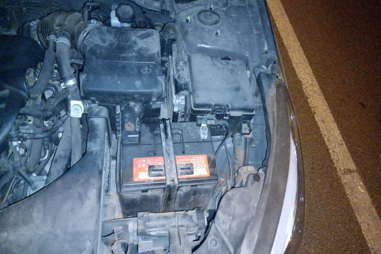 Used Hyundai Sonata 2015 1.6T GLS Smart Model Engine Bay Left