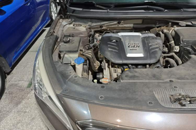 Used Hyundai Sonata 2015 1.6T GLX Advanced Model Engine Bay Right