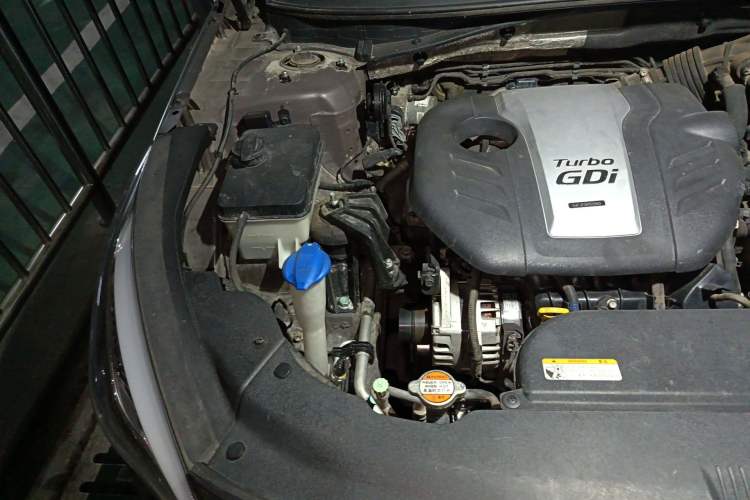 Used Hyundai Sonata 2015 1.6T GLS Smart Model Engine Bay Right