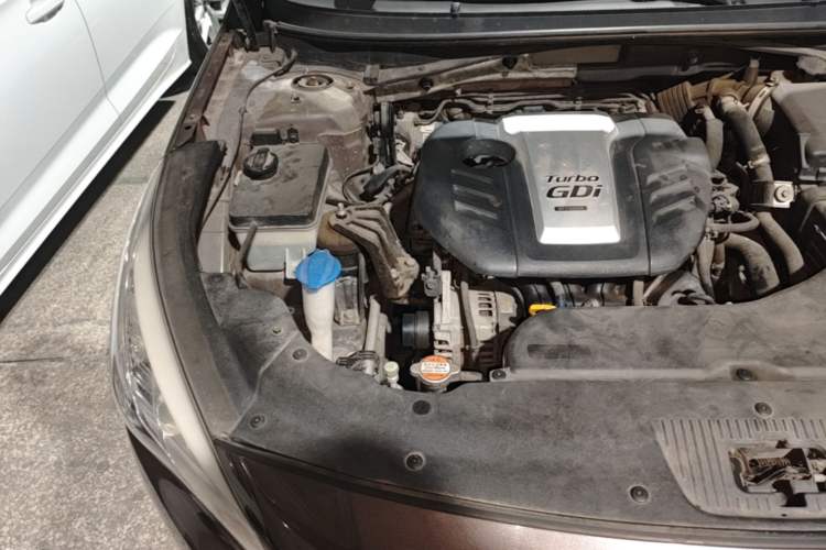 Used Hyundai Sonata 2015 1.6T GLX Advanced Model Engine Bay Right