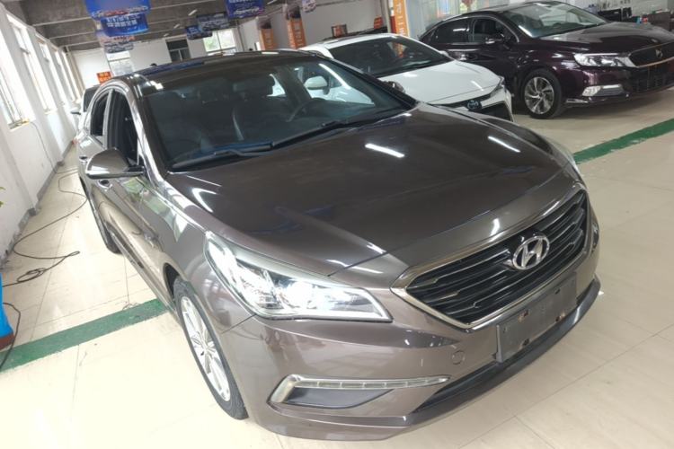 Used Hyundai Sonata 2015 1.6T GLS Smart Model Front Right 45 Deg