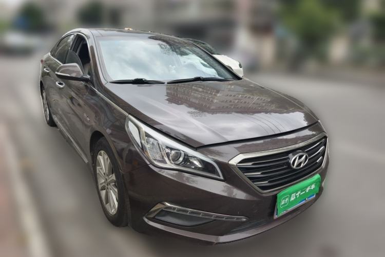 Used Hyundai Sonata 2015 1.6T GLS Smart Model Front Right 45 Deg
