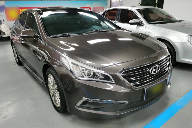 Used Hyundai Sonata 2015 1.6T GLS Smart Model Front Right 45 Deg