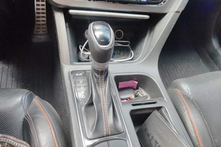 Used Hyundai Sonata 2015 1.6T GLS Smart Model Gear Lever