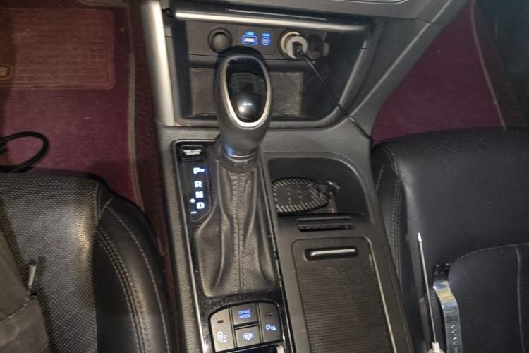 Used Hyundai Sonata 2015 2.4L TOP Flagship Edition Gear Lever
