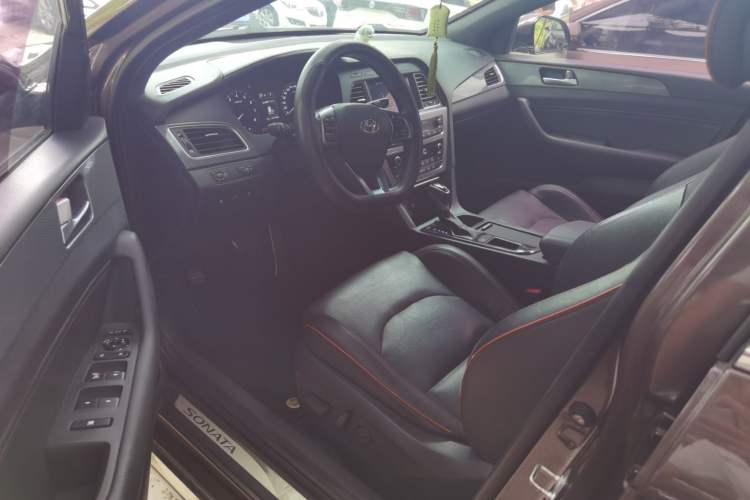 Used Hyundai Sonata 2015 1.6T GLS Smart Model Interior 2