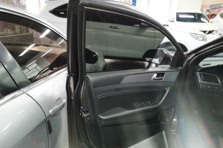 Used Hyundai Sonata 2015 1.6T GLS Smart Model Left Front Door Interior