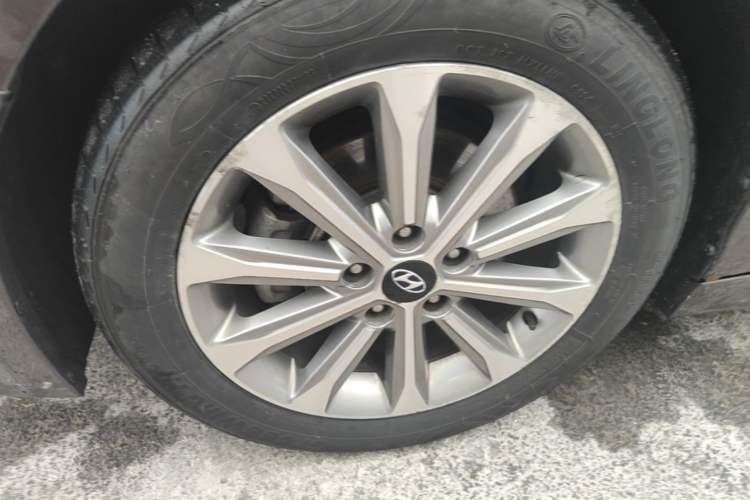 Used Hyundai Sonata 2015 1.6T GLS Smart Model Left Front Wheel Hub