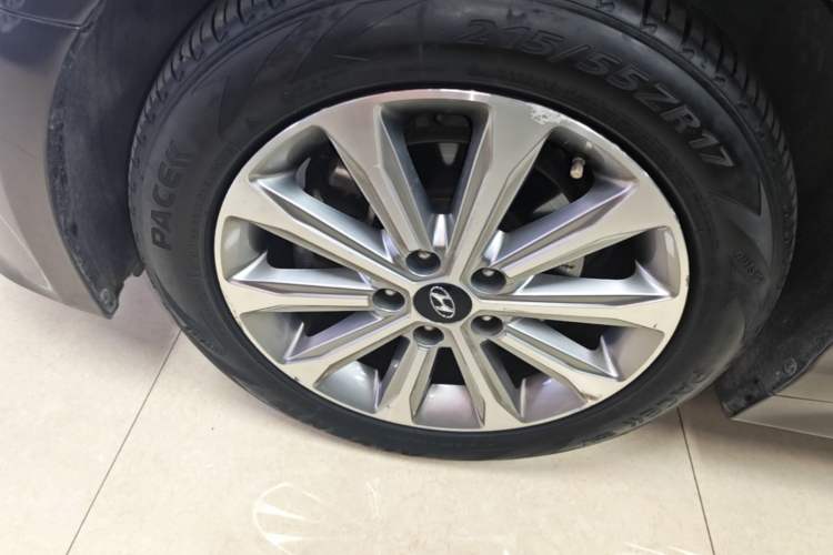 Used Hyundai Sonata 2015 1.6T GLS Smart Model Left Front Wheel Hub
