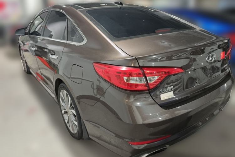 Used Hyundai Sonata 2015 1.6T GLX Advanced Model Rear Left 45 Deg