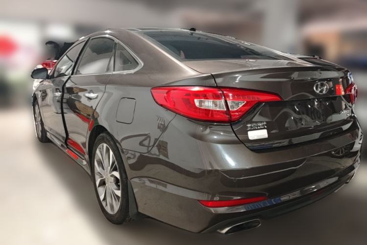 Used Hyundai Sonata 2015 1.6T GLX Advanced Model Rear Left 45 Deg