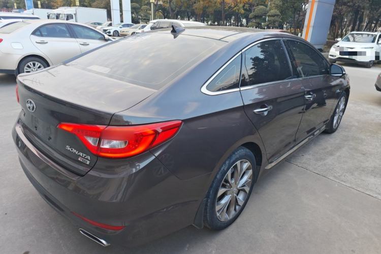 Used Hyundai Sonata 2015 1.6T GLX Advanced Model Rear Right 45 Deg
