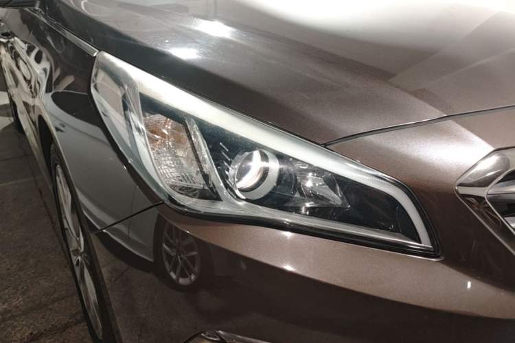Used Hyundai Sonata 2015 1.6T GLX Advanced Model Right Front Headlight
