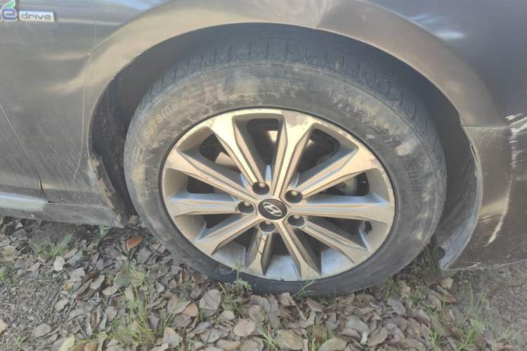 Used Hyundai Sonata 2015 1.6T GLS Smart Model Right Front Wheel Hub