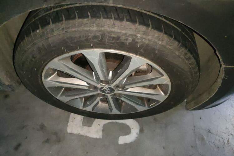 Used Hyundai Sonata 2015 1.6T GLS Smart Model Right Front Wheel Hub