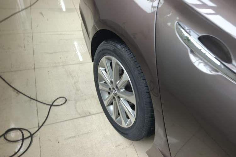 Used Hyundai Sonata 2015 1.6T GLS Smart Model Right Rear Wheel Hub