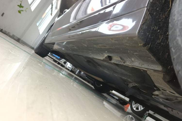 Used Hyundai Sonata 2015 1.6T GLS Smart Model Right Side Sill