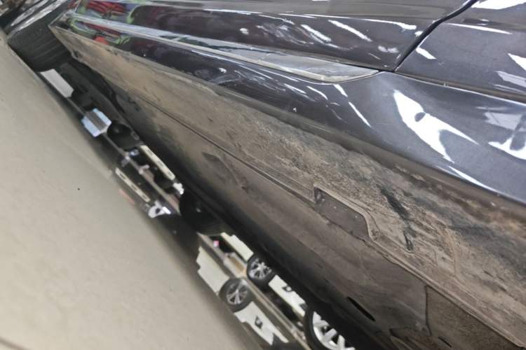 Used Hyundai Sonata 2015 1.6T GLS Smart Model Right Side Sill