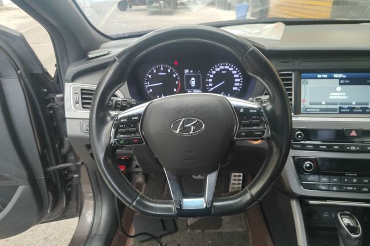 Used Hyundai Sonata 2015 1.6T GLS Smart Model Steering Wheel