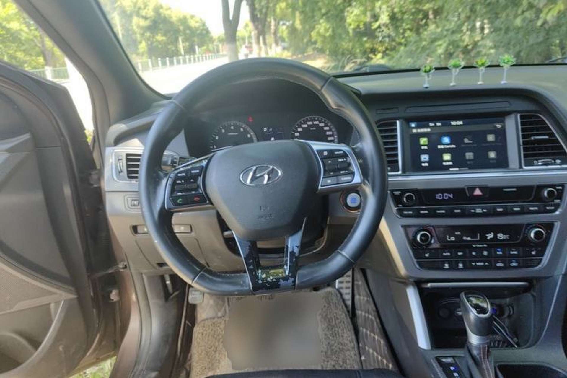 Used Hyundai Sonata 2015 1.6T GLS Smart Model Steering Wheel