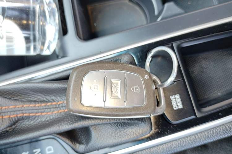 Used Hyundai Sonata 2015 1.6T GX Comfort Model Vehicle Key