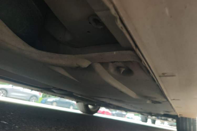 Used Hyundai Sonata 2015 1.6T DLX Prestige Model Chassis Rear Right