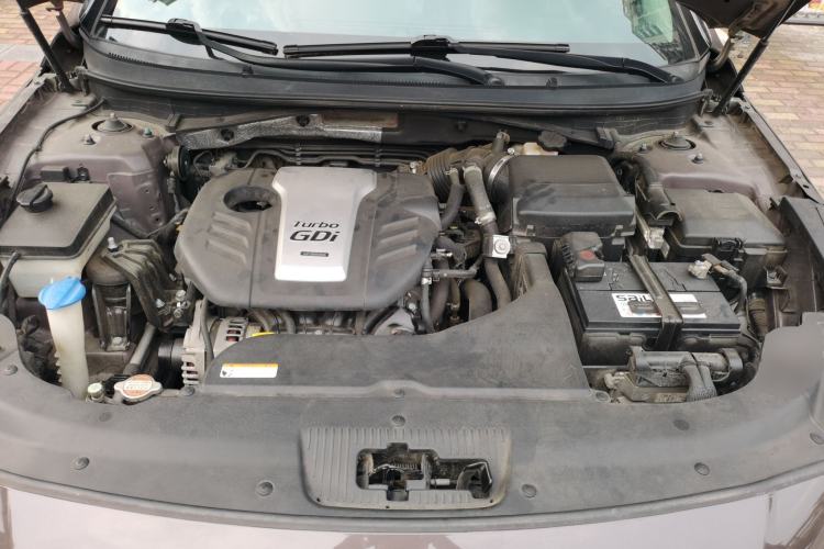 Used Hyundai Sonata 2015 1.6T DLX Prestige Model Engine Bay
