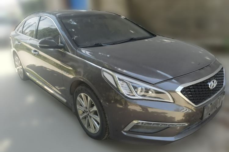Used Hyundai Sonata 2015 1.6T GLS Smart Model Front Right 45 Deg