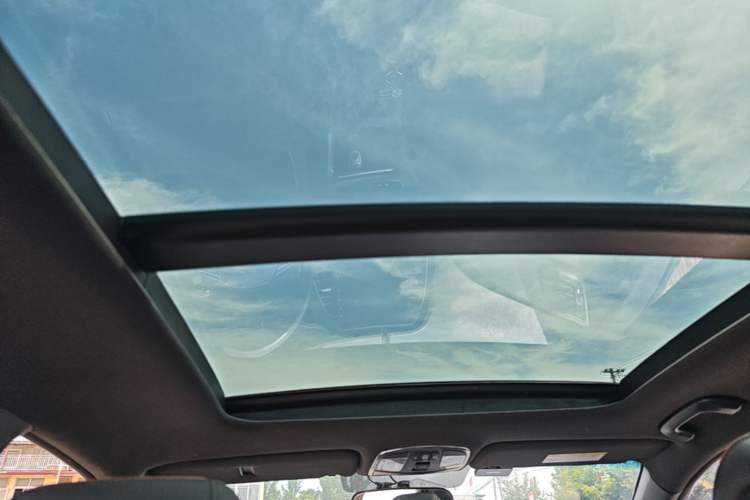 Used Hyundai Sonata 2015 1.6T GLS Smart Model Headliner