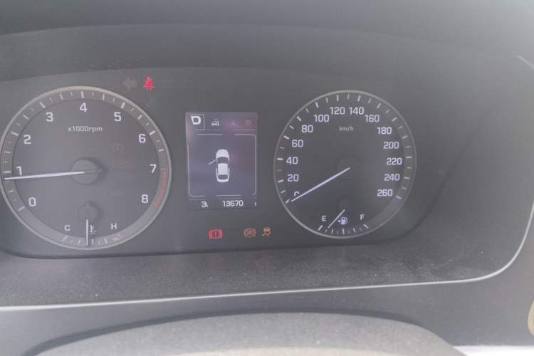 Used Hyundai Sonata 2015 1.6T GLS Smart Model Instrument Cluster