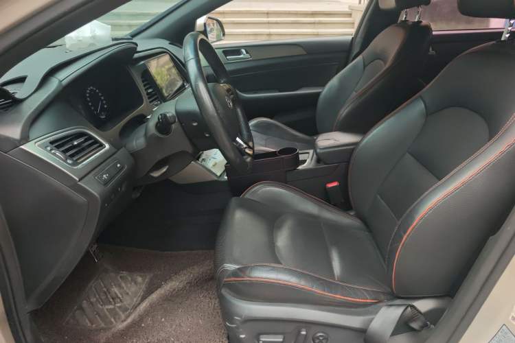Used Hyundai Sonata 2015 1.6T DLX Prestige Model Left Front Seat