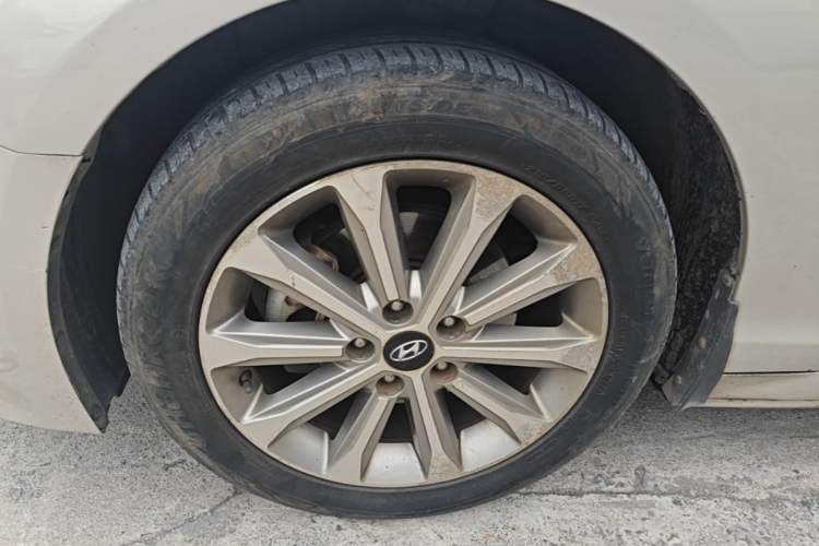 Used Hyundai Sonata 2015 1.6T GLS Smart Model Left Front Wheel Hub