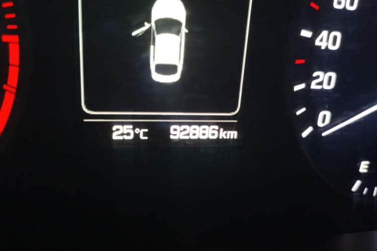 Used Hyundai Sonata 2015 1.6T GLS Smart Model Odometer Close Up
